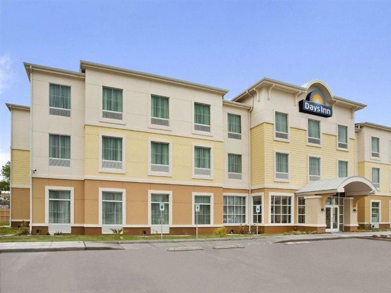 Spark By Hilton Victoria Exterior photo
