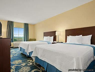 Spark By Hilton Victoria Exterior photo